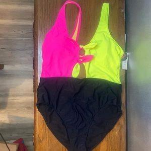 New with tag bathing suit!